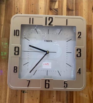 Đồng hồ treo tường 013
