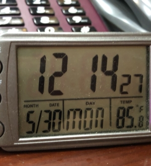 Đồng hồ LCD