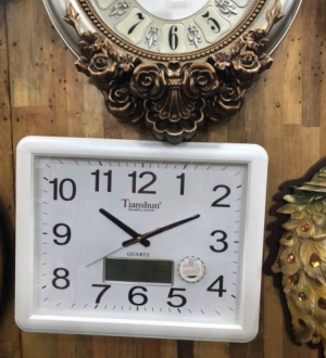 Đồng hồ treo tường 034